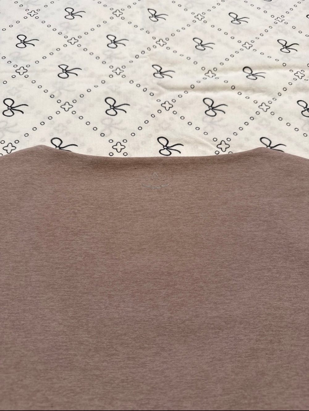 Beyond Yoga light pink cropped top size Small - Picture 6 of 7